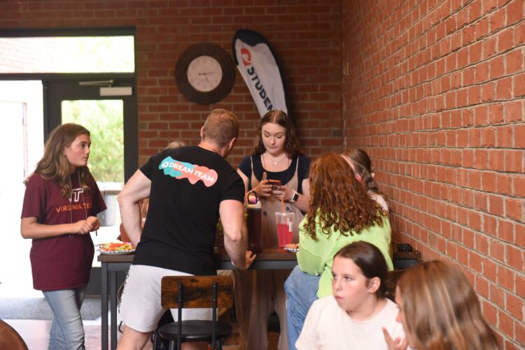 Powhatan Students’ Last Day Ice Cream Bash image